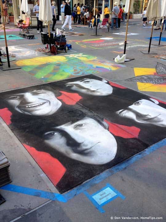 Sidewalk chalk artwork in Pasadena, California © HomeTips