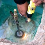detecting leak in swimming pool skimmer