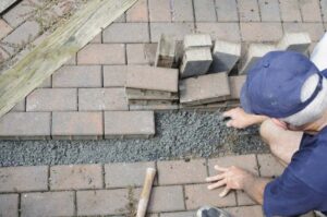 setting brick pavers