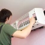 installing split system air conditioner