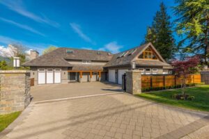 concrete pavers driveway