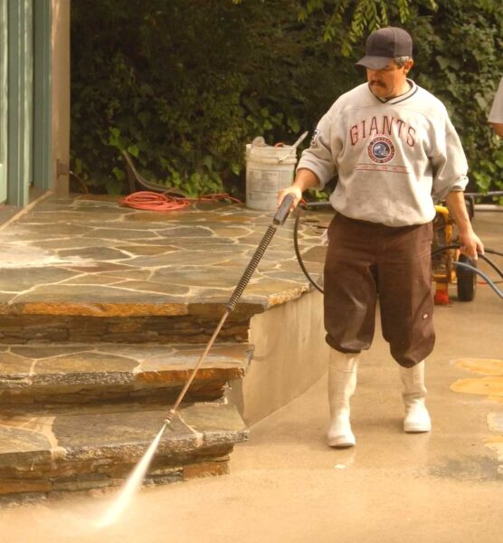 pressure washing concrete