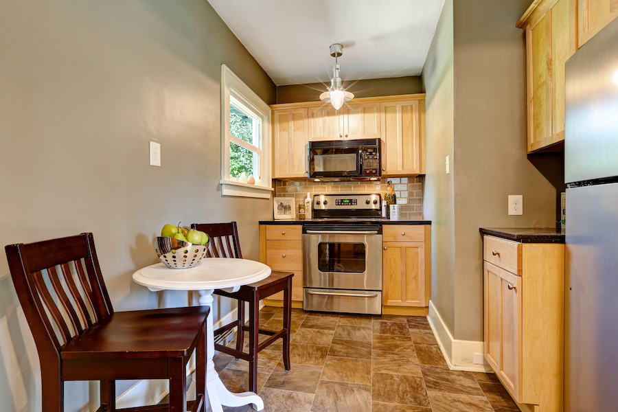 basement kitchen nook